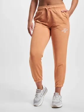New Balance  Essentials Graphic Fleece New
