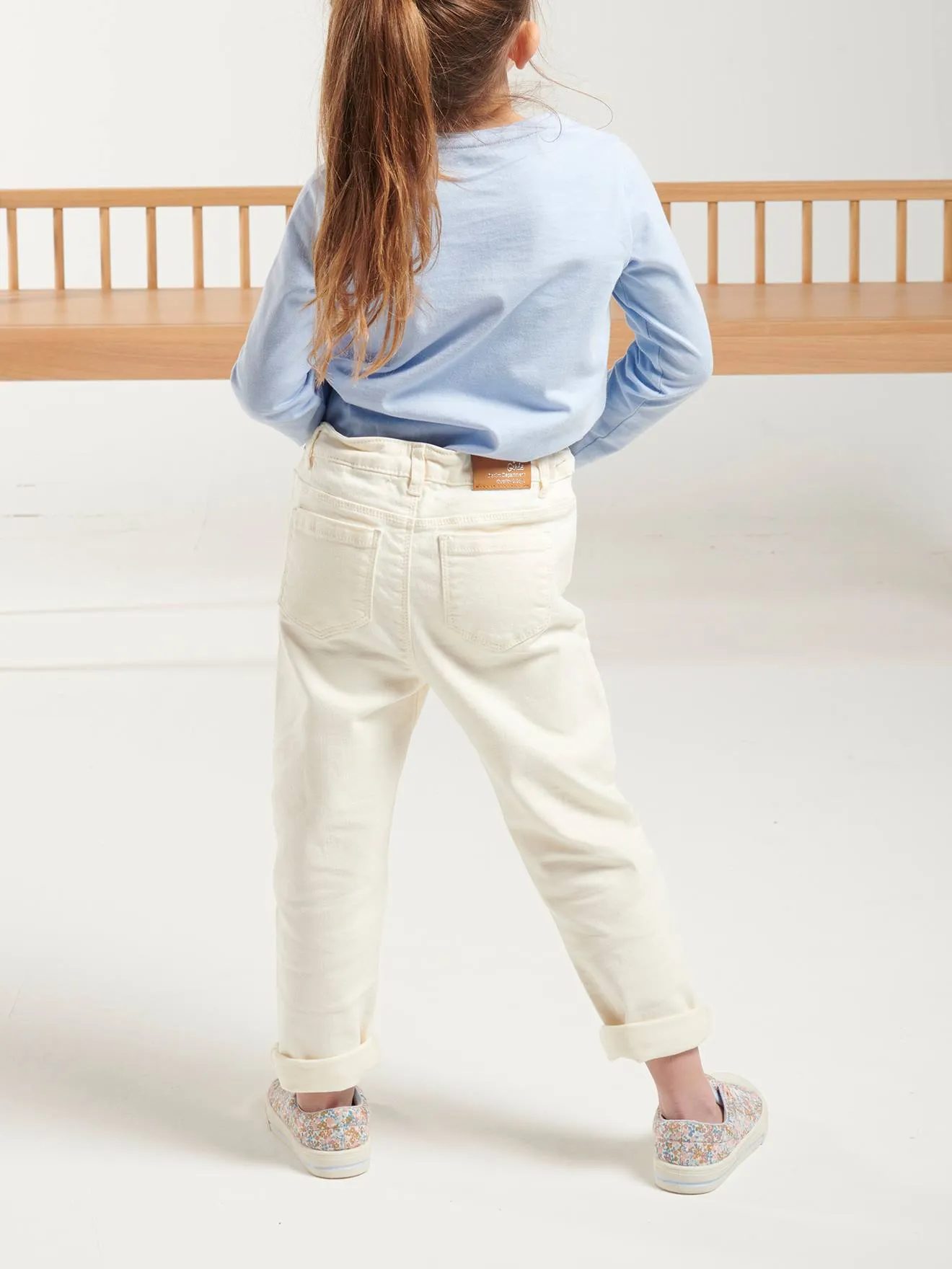 Pantalón «Mom fit» de MorphologiK Estrecho para niña
